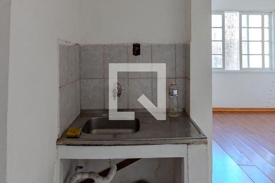 Kitnet/Studio à venda com 1 quarto, 27m² em Centro Histórico, Porto Alegre