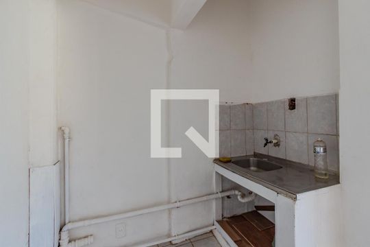 Kitnet/Studio à venda com 1 quarto, 27m² em Centro Histórico, Porto Alegre