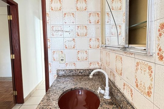 Banheiro de casa à venda com 3 quartos, 300m² em Vila Bastos, Santo André