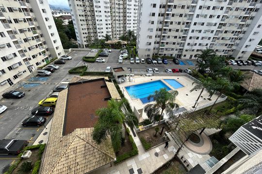 Vista da varanda da sala de apartamento para alugar com 2 quartos, 51m² em Del Castilho, Rio de Janeiro
