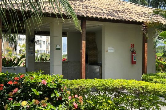 Área comum de apartamento para alugar com 2 quartos, 51m² em Del Castilho, Rio de Janeiro