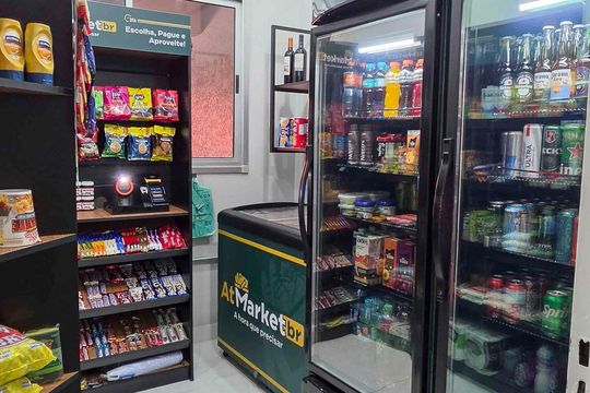 Área comum de apartamento para alugar com 2 quartos, 74m² em Quitaúna, Osasco