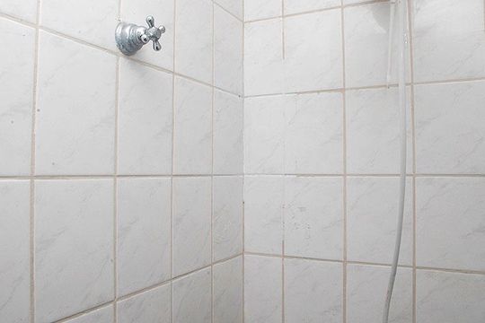 Banheiro da Suíte de apartamento à venda com 1 quarto, 35m² em Partenon, Porto Alegre
