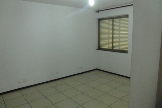 Quarto de apartamento para alugar com 4 quartos, 156m² em Cerqueira César, São Paulo