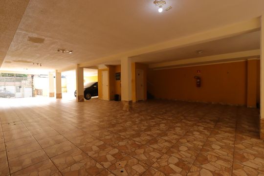 Garagem de apartamento para alugar com 2 quartos, 58m² em Vila Progresso, Santo André