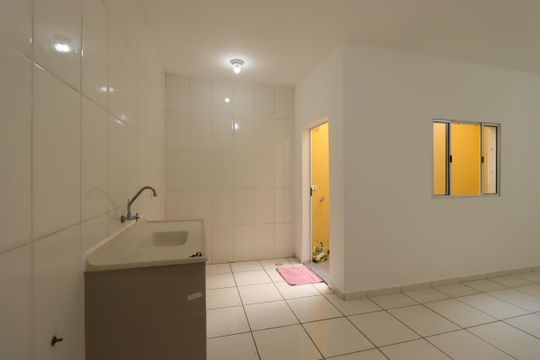 Sala/Cozinha de apartamento para alugar com 2 quartos, 58m² em Vila Progresso, Santo André