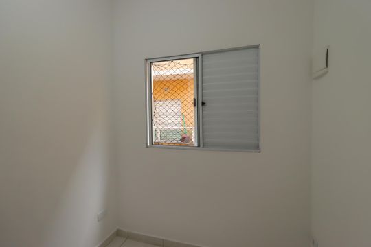 Quarto 1 de apartamento para alugar com 2 quartos, 58m² em Vila Progresso, Santo André