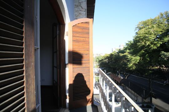 Varanda da Suíte  de casa para alugar com 3 quartos, 200m² em Jardim Colombo, São Paulo
