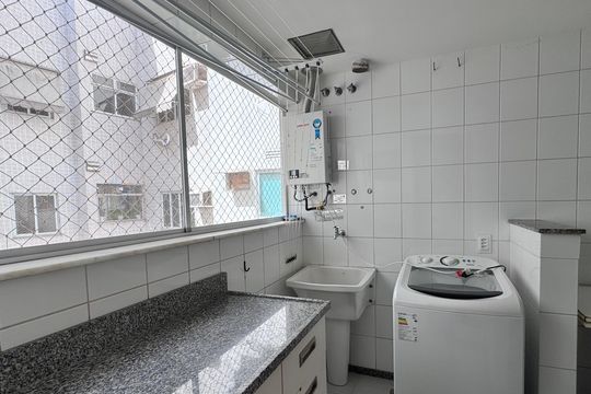 Cozinha e Área de Serviço de apartamento para alugar com 3 quartos, 110m² em Recreio dos Bandeirantes, Rio de Janeiro