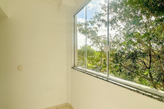 Varanda de apartamento para alugar com 2 quartos, 72m² em Ingleses do Rio Vermelho, Florianópolis