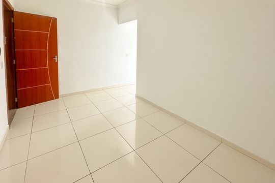 Sala de TV de apartamento para alugar com 2 quartos, 72m² em Ingleses do Rio Vermelho, Florianópolis