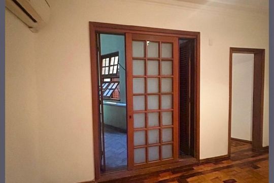 Apartamento para alugar com 3 quartos, 110m² em Santana, Porto Alegre