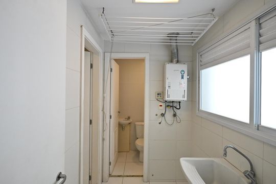 Área de Serviço  de apartamento à venda com 3 quartos, 129m² em Paraíso do Morumbi, São Paulo
