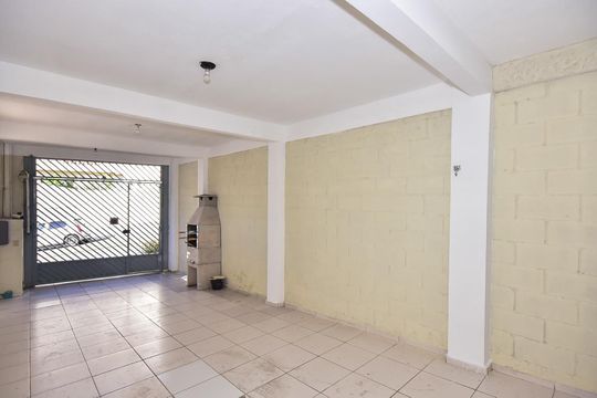 Garagem de casa para alugar com 2 quartos, 94m² em Parque Monte Alegre, Taboão da Serra