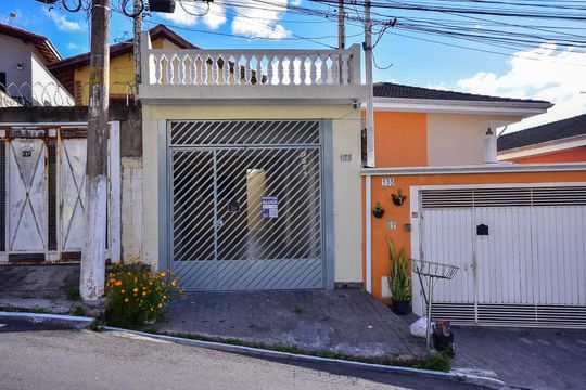 Fachada de casa para alugar com 2 quartos, 94m² em Parque Monte Alegre, Taboão da Serra
