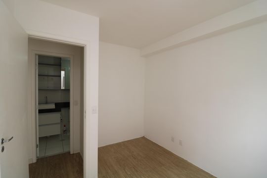 Quarto 2 de apartamento à venda com 2 quartos, 42m² em Sítio da Figueira, São Paulo