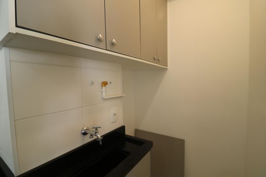 Área de Serviço de apartamento à venda com 2 quartos, 42m² em Sítio da Figueira, São Paulo