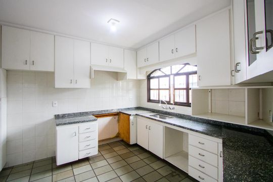 Cozinha de casa para alugar com 3 quartos, 170m² em Jardim Stella, Santo André
