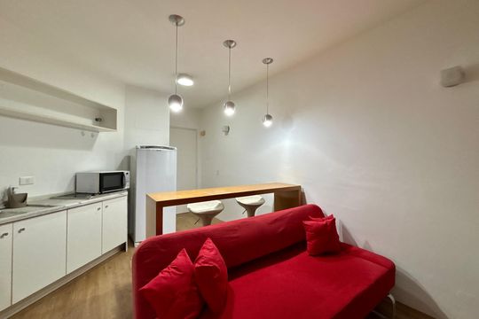 Sala de apartamento para alugar com 1 quarto, 40m² em Pinheiros, São Paulo