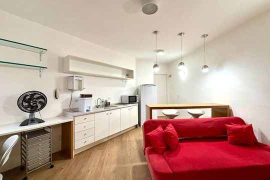 Sala de apartamento para alugar com 1 quarto, 40m² em Pinheiros, São Paulo