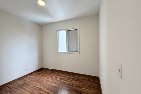 Suíte de apartamento para alugar com 3 quartos, 68m² em Vila Regente Feijó, São Paulo
