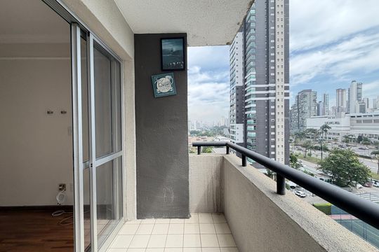 Sacada de apartamento para alugar com 3 quartos, 68m² em Vila Regente Feijó, São Paulo
