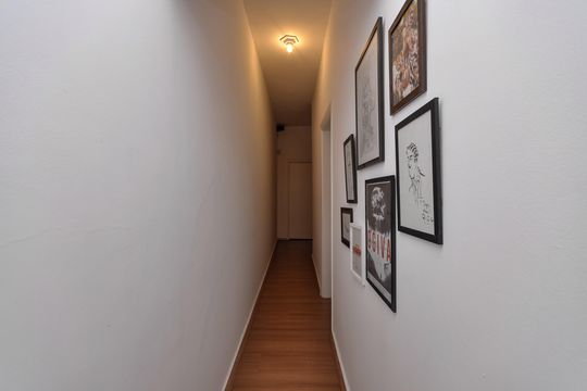 Corredor de casa à venda com 3 quartos, 120m² em Água Branca, São Paulo