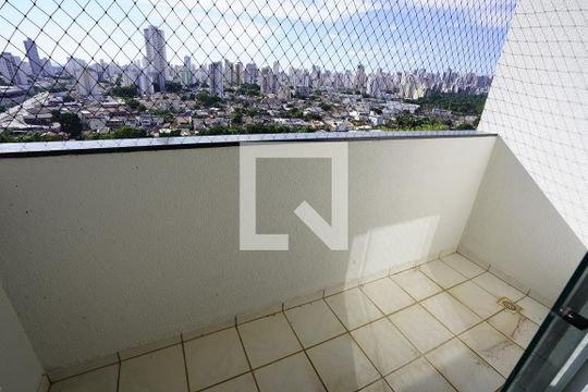Varanda da sala de apartamento para alugar com 3 quartos, 79m² em Setor dos Funcionários, Goiânia