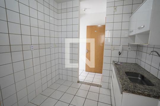 Cozinha de apartamento para alugar com 3 quartos, 79m² em Setor dos Funcionários, Goiânia