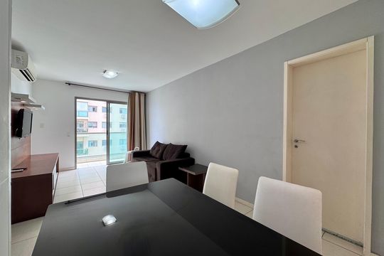 Sala de apartamento para alugar com 2 quartos, 73m² em Recreio dos Bandeirantes, Rio de Janeiro