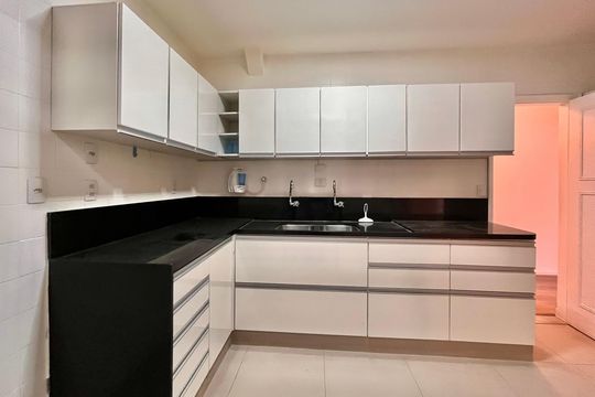 Cozinha de apartamento para alugar com 4 quartos, 166m² em Ipanema, Rio de Janeiro