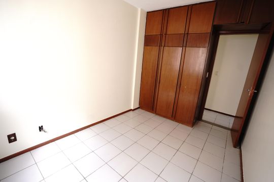Quarto de apartamento para alugar com 2 quartos, 72m² em Setor Bueno, Goiânia