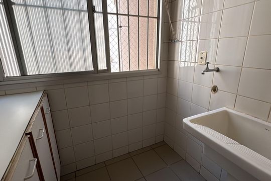 Apartamento para alugar com 2 quartos, 72m² em Setor Bueno, Goiânia