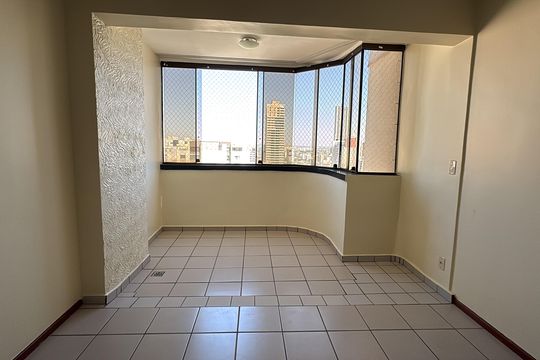 Apartamento para alugar com 2 quartos, 72m² em Setor Bueno, Goiânia
