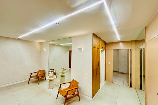 Área comum de apartamento para alugar com 2 quartos, 92m² em Leblon, Rio de Janeiro