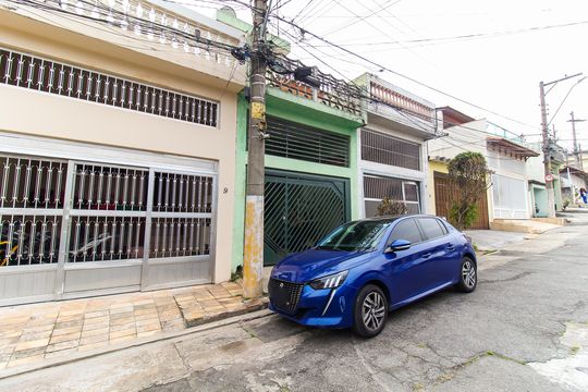 Fachada da Casa de casa de condomínio à venda com 2 quartos, 170m² em Vila Campanela, São Paulo