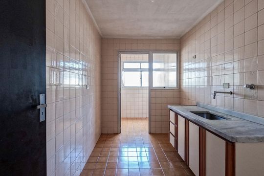 Cozinha de apartamento para alugar com 2 quartos, 55m² em Chácara Nossa Senhora Aparecida, São Paulo