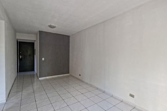 Sala de apartamento para alugar com 2 quartos, 55m² em Chácara Nossa Senhora Aparecida, São Paulo
