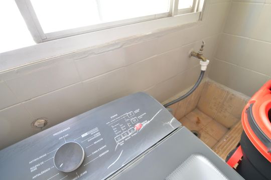 Área de serviço de apartamento à venda com 1 quarto, 43m² em Botafogo, Campinas
