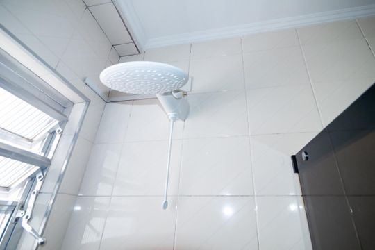 Banheiro de apartamento para alugar com 1 quarto, 48m² em Bela Vista, São Paulo