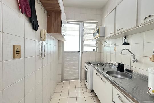Cozinha  de apartamento para alugar com 1 quarto, 60m² em Itacorubi, Florianópolis