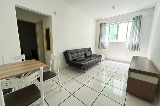 Sala de apartamento para alugar com 1 quarto, 60m² em Itacorubi, Florianópolis