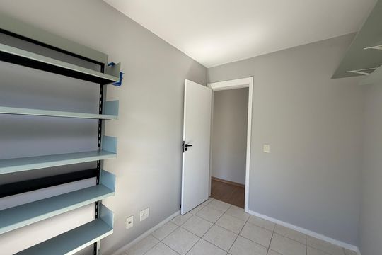 Quarto 1 de apartamento à venda com 3 quartos, 70m² em Jacarepaguá, Rio de Janeiro