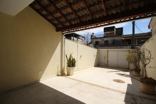 Garagem de casa de condomínio à venda com 3 quartos, 140m² em Freguesia , Rio de Janeiro