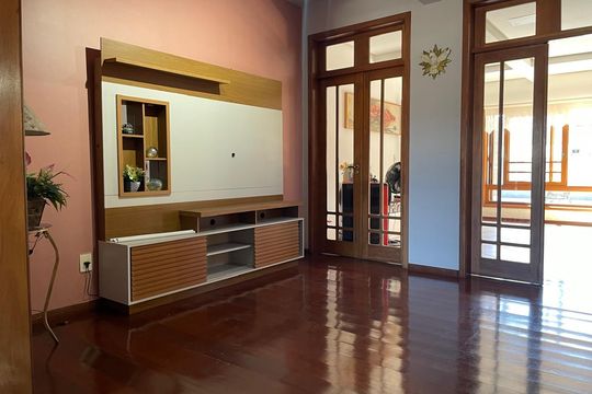 Casa à venda com 4 quartos, 340m² em Sarandi, Porto Alegre