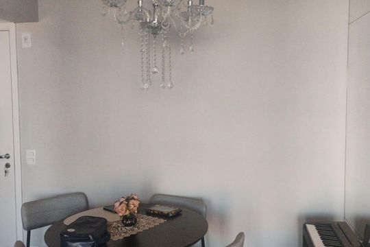 Sala de apartamento à venda com 2 quartos, 61m² em Ponte Preta, Campinas