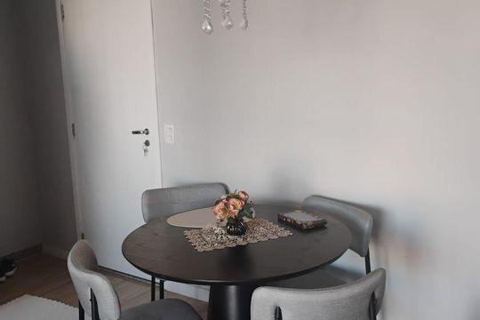 Sala de apartamento à venda com 2 quartos, 61m² em Ponte Preta, Campinas