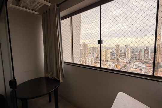 Varanda da Sala de apartamento para alugar com 2 quartos, 50m² em Setor Bueno, Goiânia