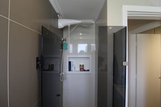 Banheiro de apartamento para alugar com 2 quartos, 70m² em Vila Olímpia, São Paulo
