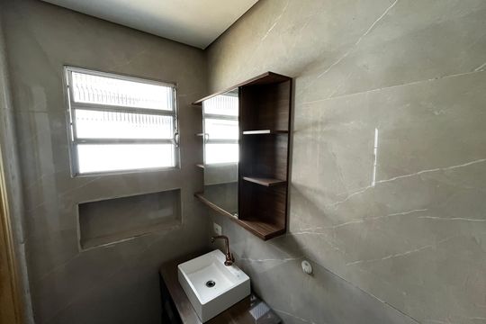 Banheiro da Suíte 2 de casa à venda com 5 quartos, 499m² em Vila Romero, São Paulo